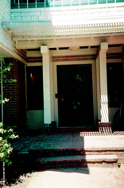 Tellefsen_Hall_Front_Door