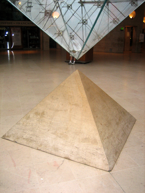 P4-32-Louvre